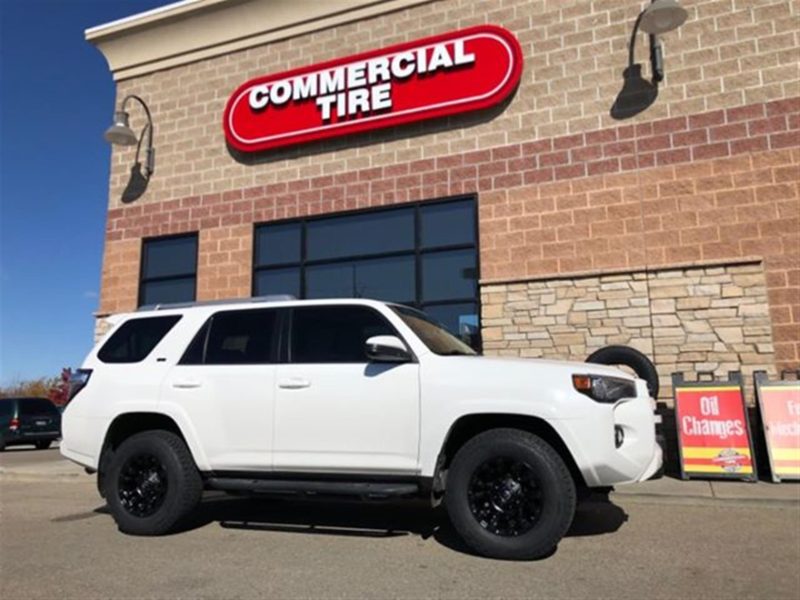 Photo of white SUV upgraded by Commercial Tire